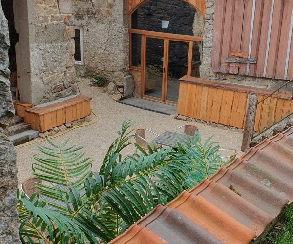 344161751_267845312297059_5028070883651765029_n